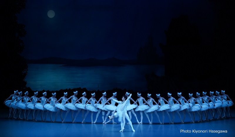 18-0629 SWAN LAKE_No.0141_Photo_Kiyonori Hasegawa